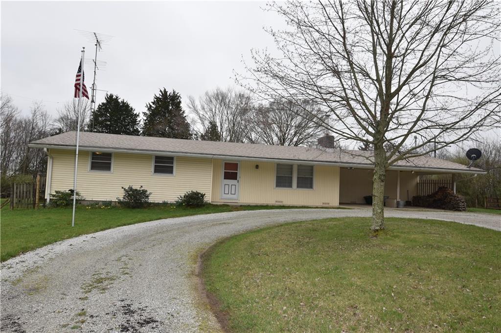 11941 West Sawmill Road Columbus, IN 47201 - Photo 4 of 18