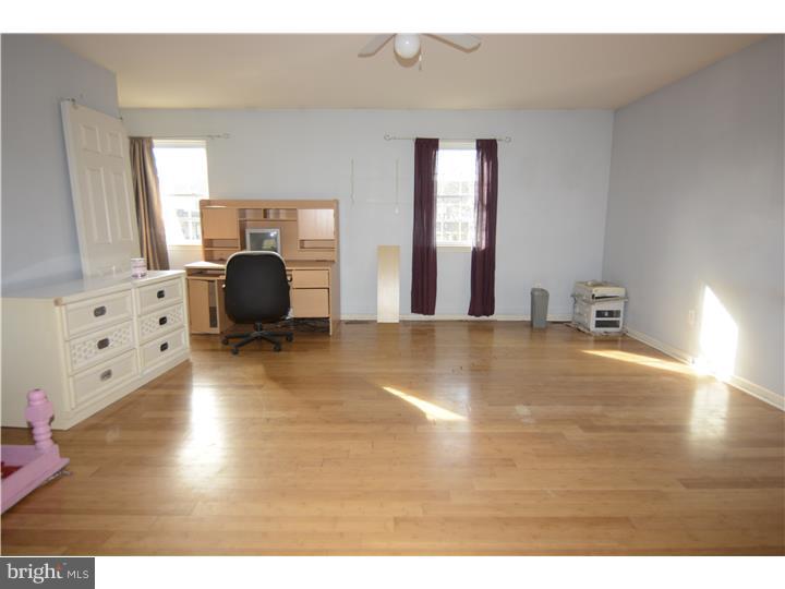4575 Hillside Road Reading, PA 19606 - Photo 14 of 22 Gallery Image 14