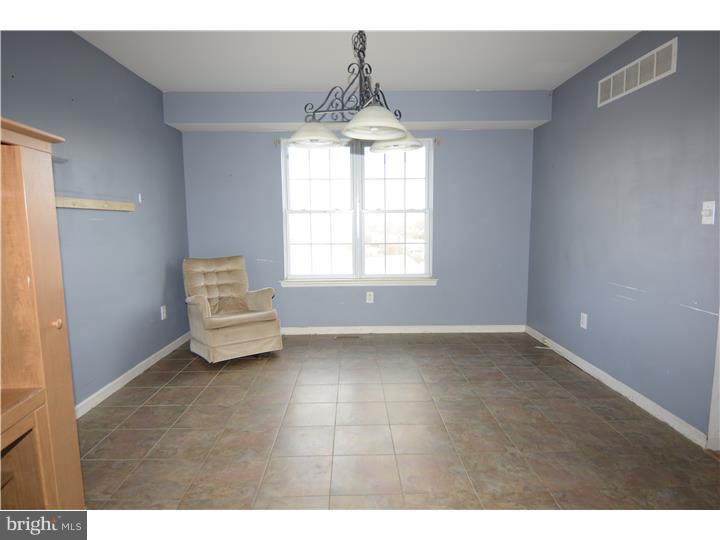 4575 Hillside Road Reading, PA 19606 - Photo 7 of 22 Gallery Image 7
