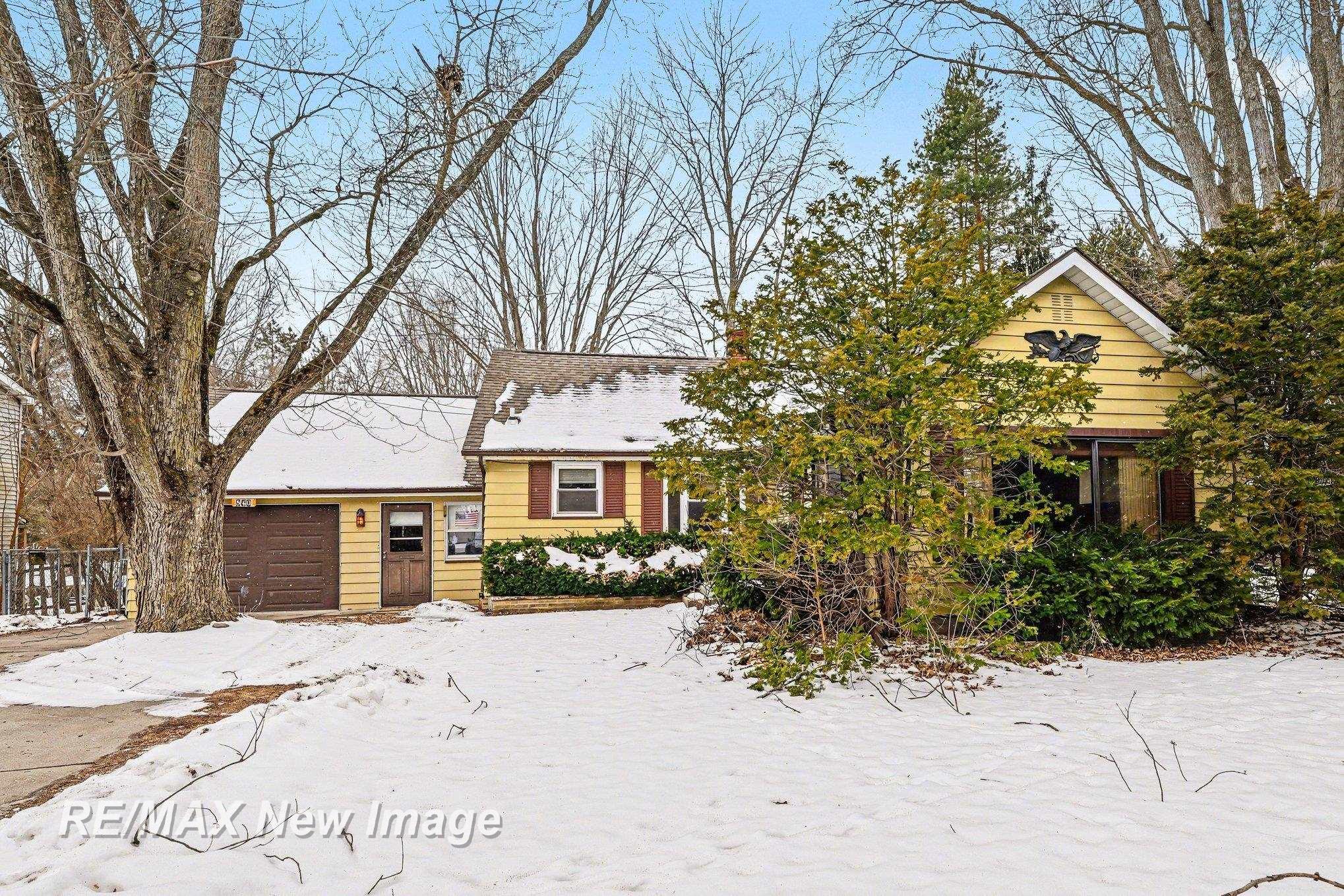 540 South Hemlock Road Hemlock, MI 48626 - Photo 1 of 33