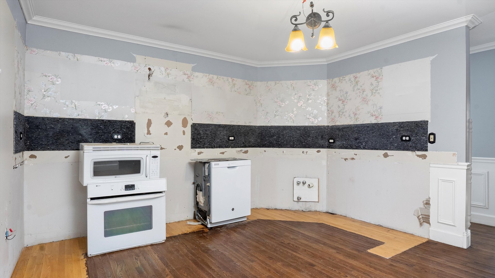 Undisclosed Address Elwood, IL 60421 - Photo 12 of 41 a kitchen with a refrigerator and a stove top oven
