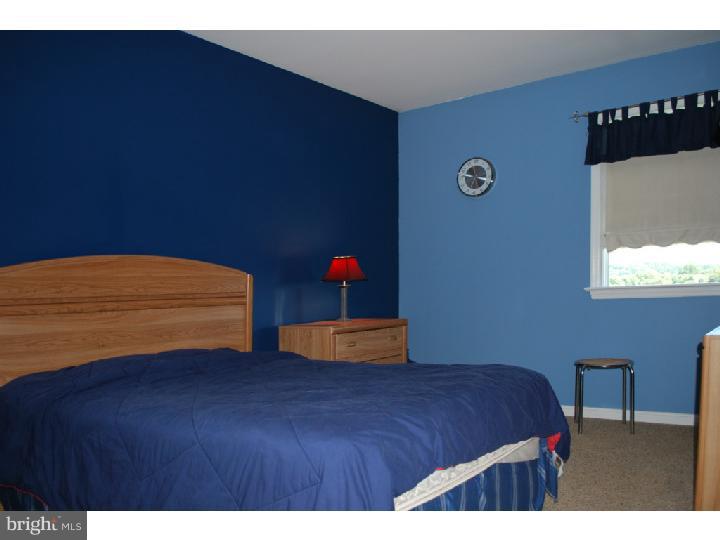 32 Ridge View Drive Coatesville, PA 19320 - Photo 13 of 17 Gallery Image 13