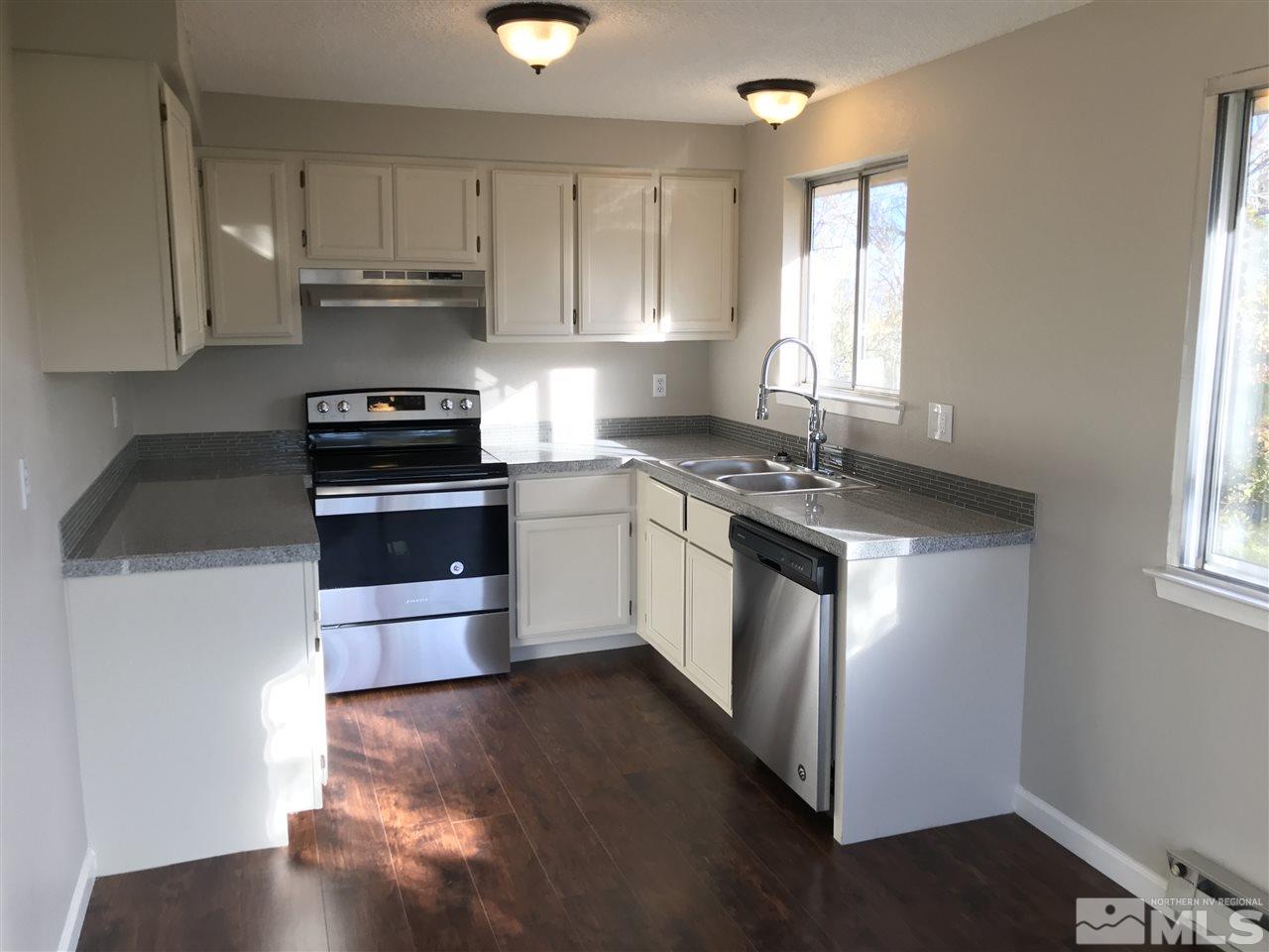 1575 Akard Drive Reno, NV 89503 - Photo 7 of 25 Photo 7
