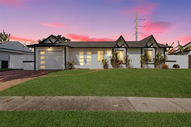 $590,000 | 9231 North Cypress Circle, Miramar, FL 33025