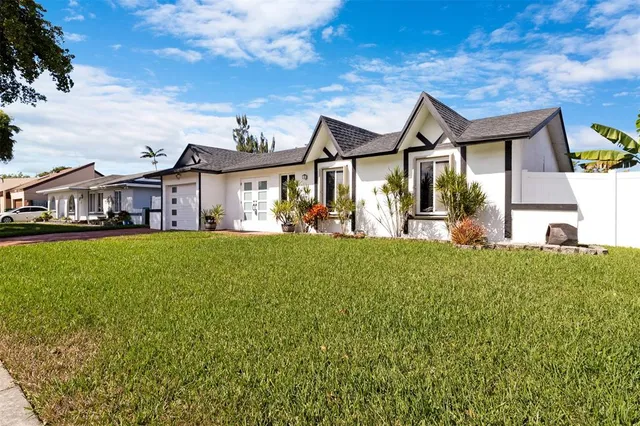 $590,000 | 9231 North Cypress Circle, Miramar, FL 33025