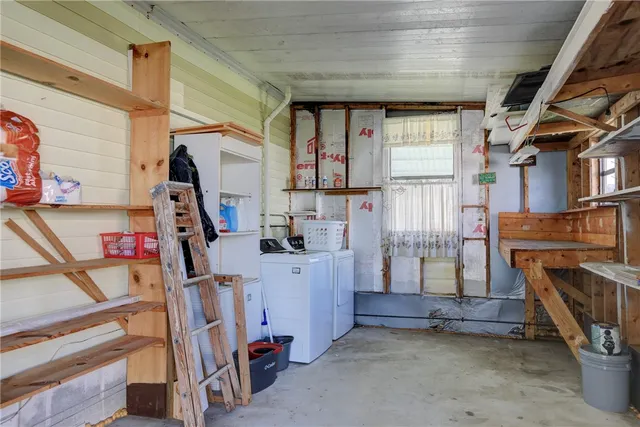 a view of a storage & utility room