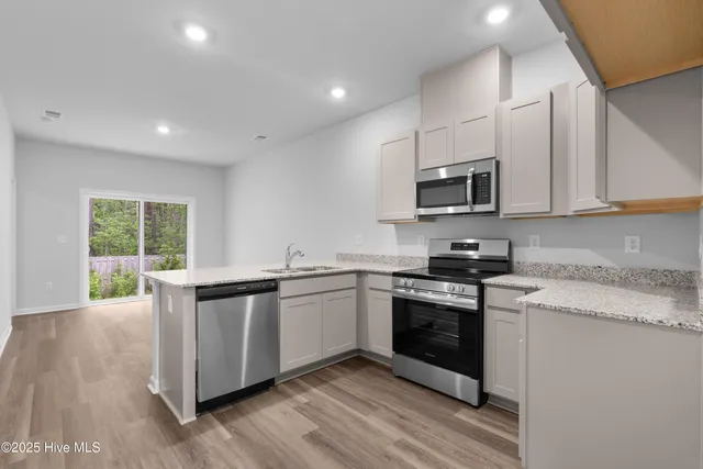 $229,880 | 796 Palm Frond Way, Calabash, NC 28467