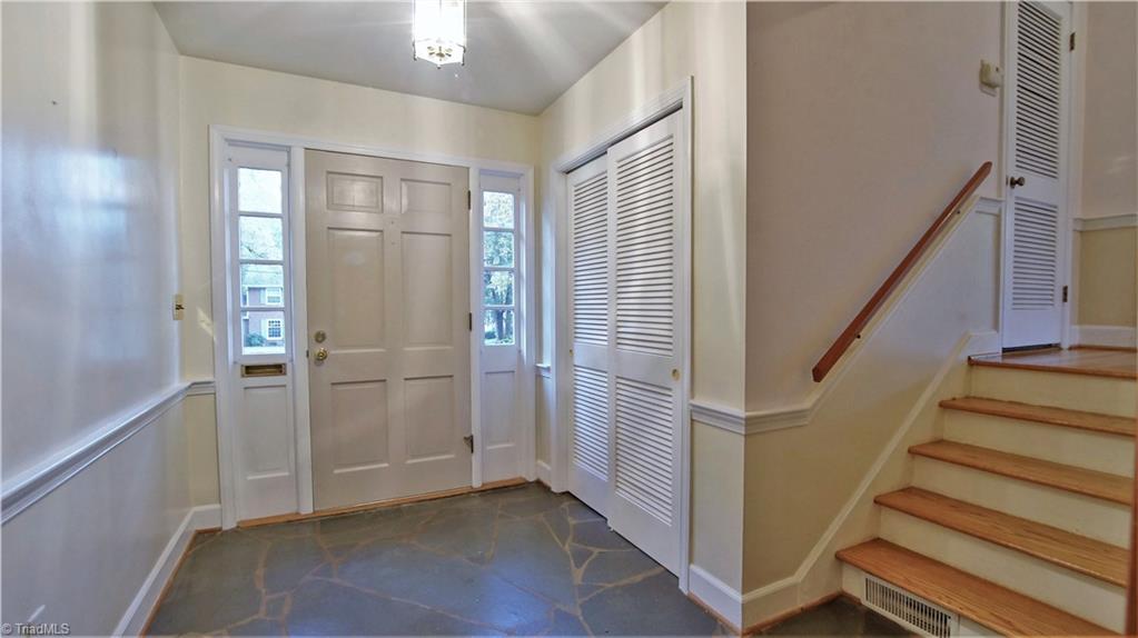 3020 Prytania Road Winston-Salem, NC 27106 - Photo 4 of 29