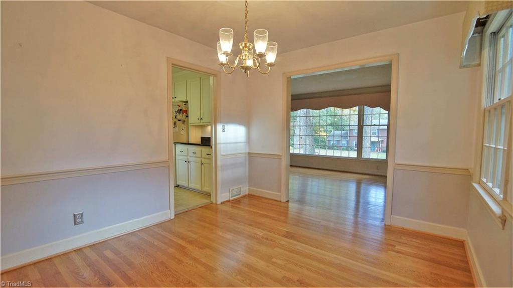 3020 Prytania Road Winston-Salem, NC 27106 - Photo 7 of 29
