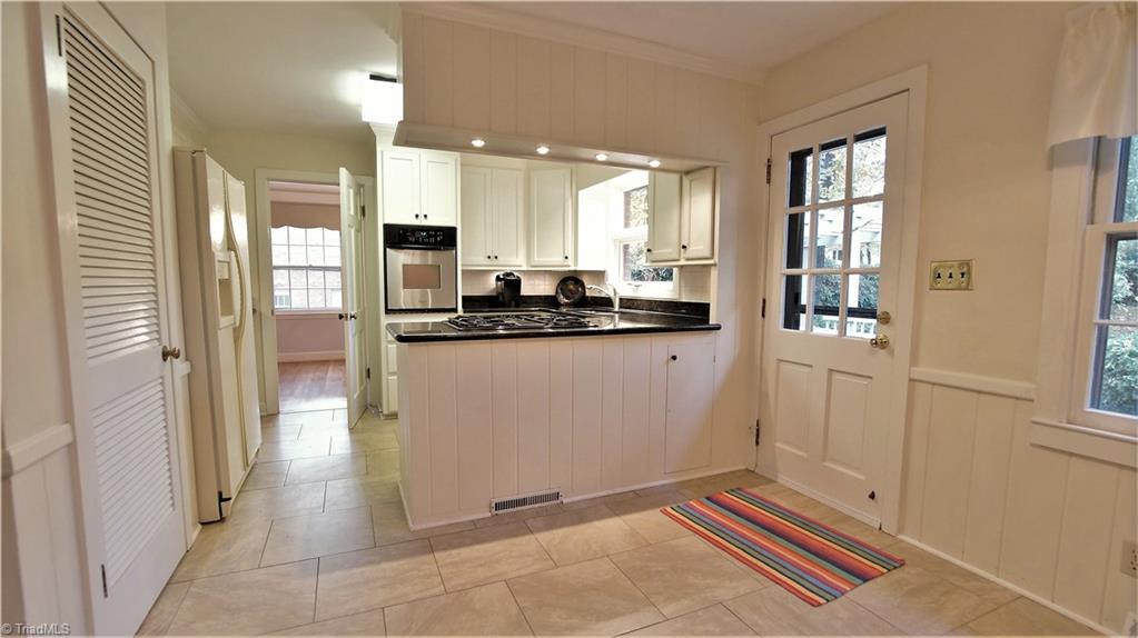 3020 Prytania Road Winston-Salem, NC 27106 - Photo 10 of 29
