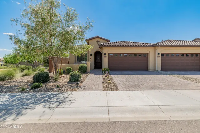 $1,950 | 24670 North 171st Lane, Surprise, AZ 85387