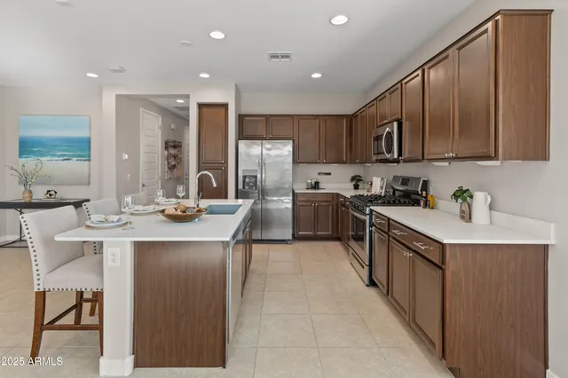 $1,950 | 24670 North 171st Lane, Surprise, AZ 85387