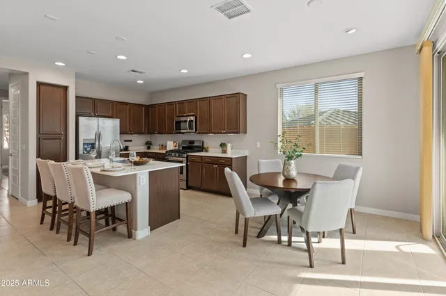 $1,950 | 24670 North 171st Lane, Surprise, AZ 85387