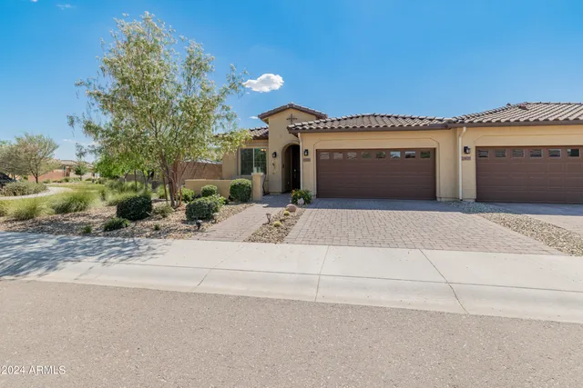 $1,950 | 24670 North 171st Lane, Surprise, AZ 85387