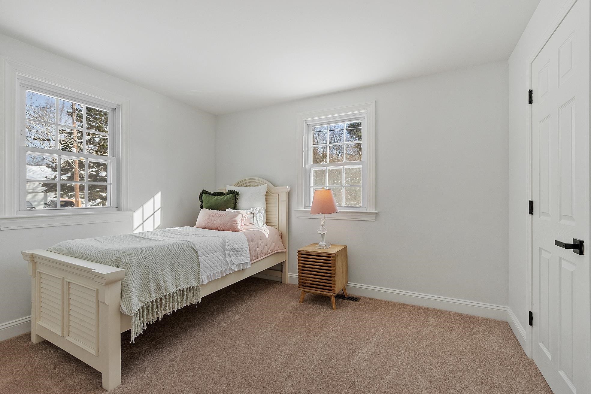 13 Centerville Drive Salem, NH 03079 - Photo 22 of 53