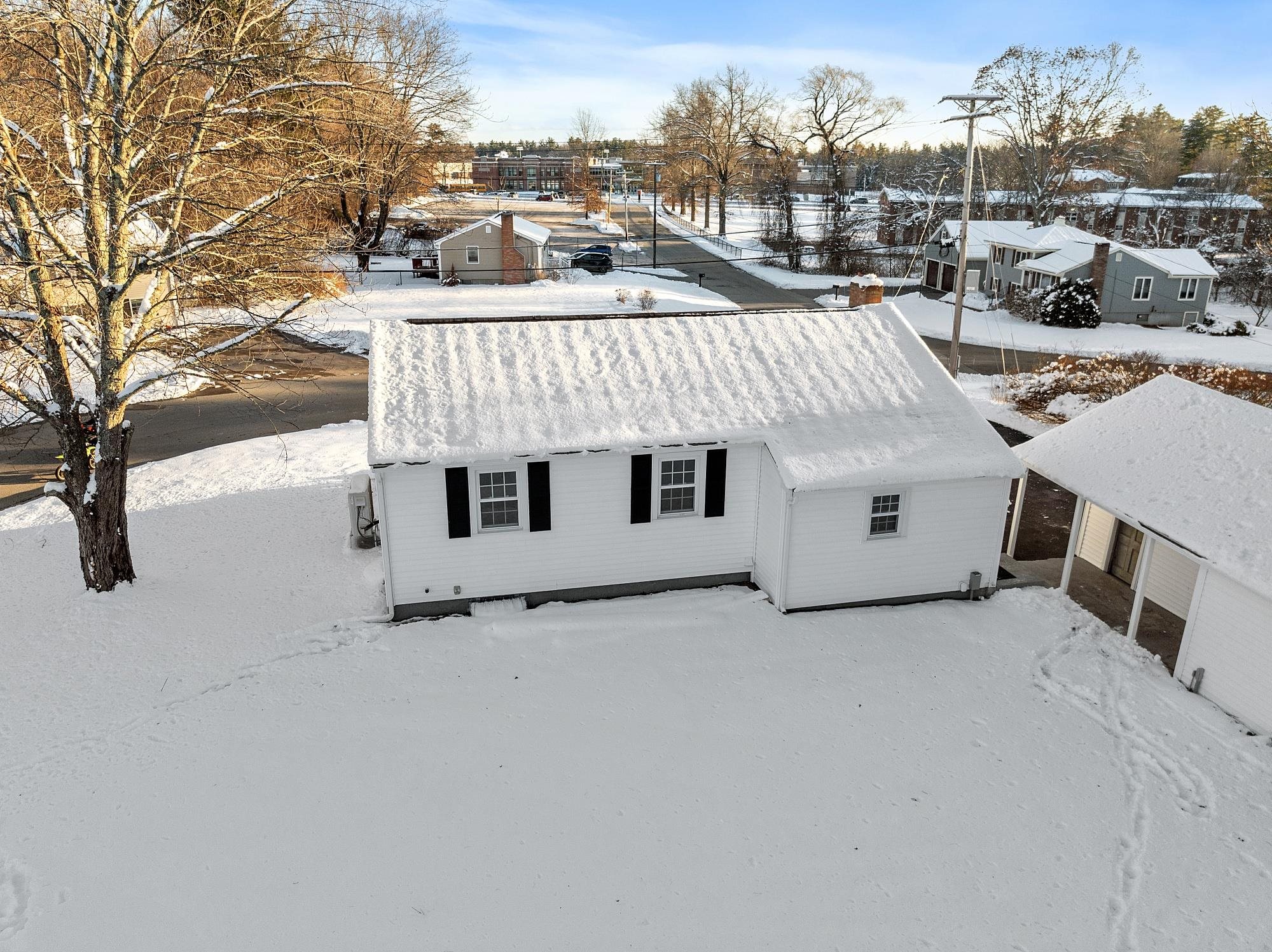 13 Centerville Drive Salem, NH 03079 - Photo 39 of 53