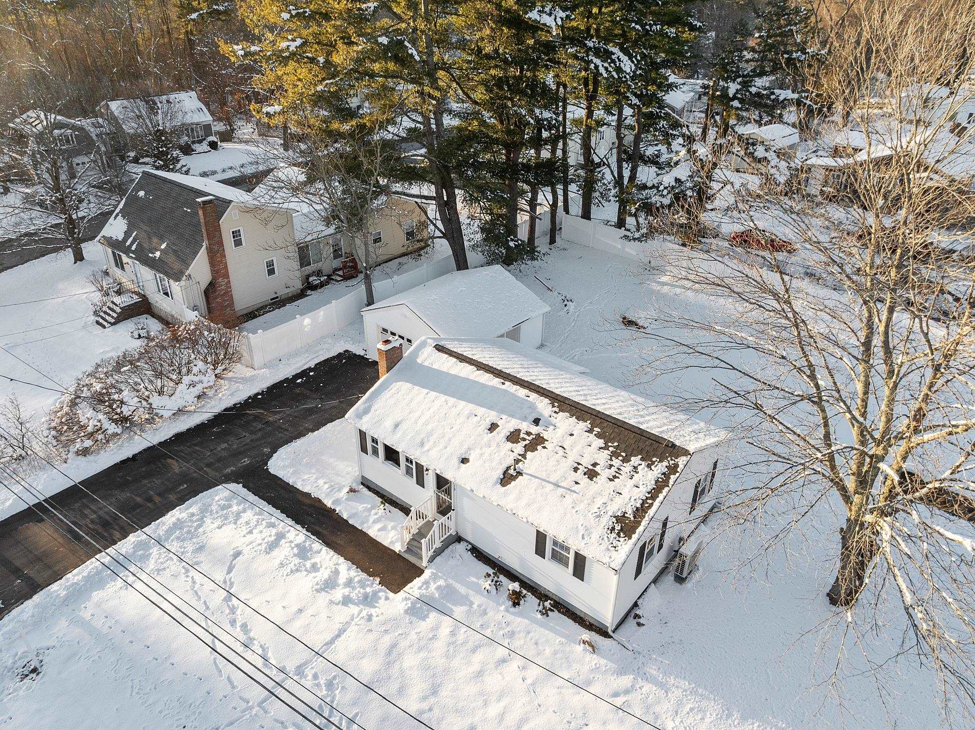 13 Centerville Drive Salem, NH 03079 - Photo 44 of 53