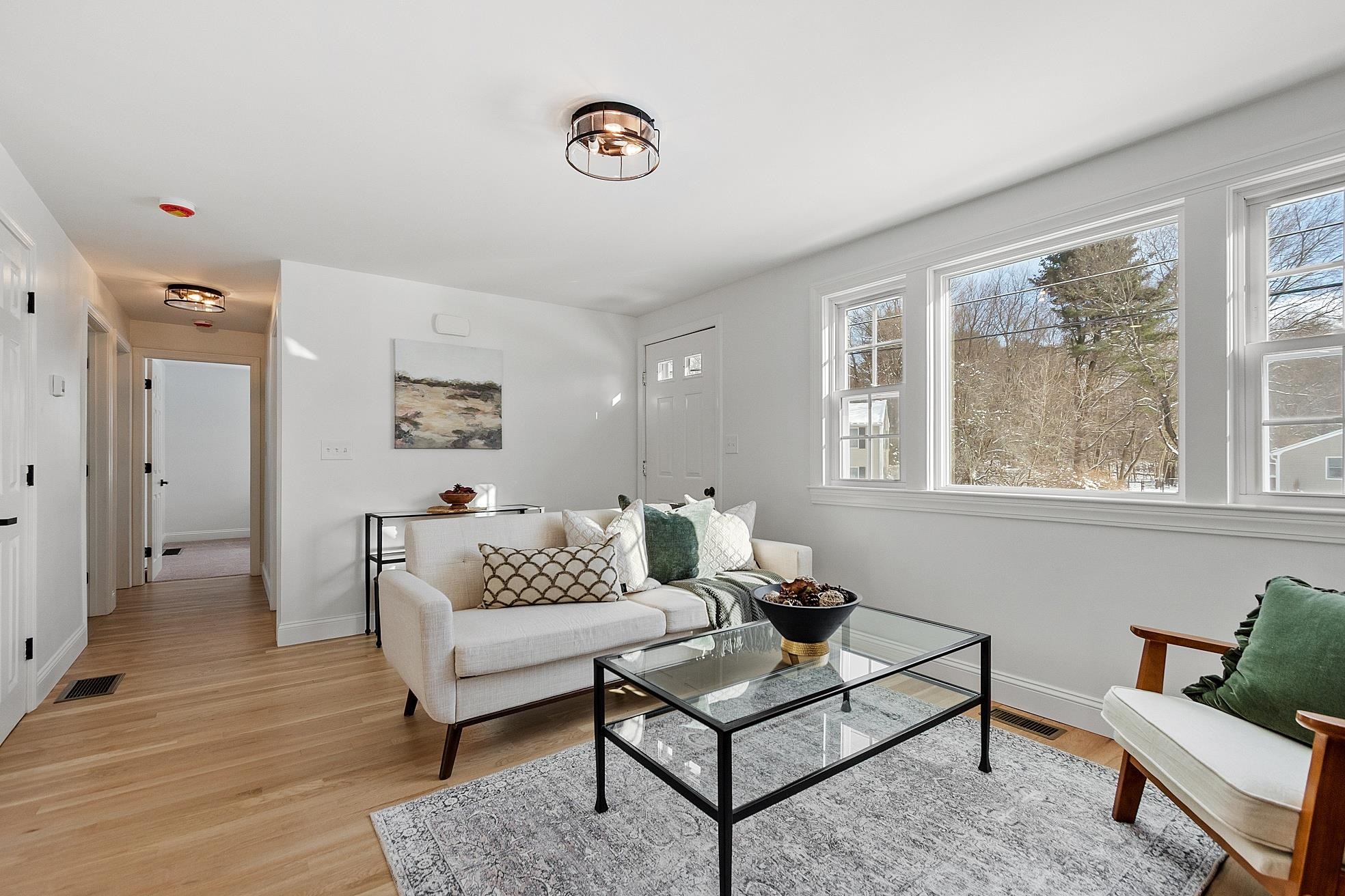 13 Centerville Drive Salem, NH 03079 - Photo 5 of 53