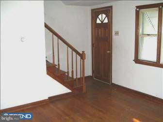 920 Levengood Road Pottstown, PA 19464 - Photo 4 of 6 Living Room