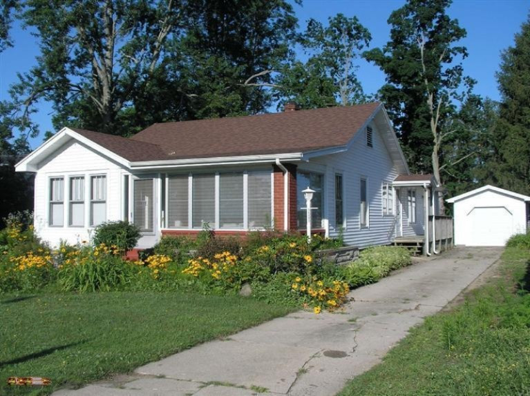 54092 Wilbur Road Three Rivers, MI 49093 - Photo 1 of 23 Primary Photo