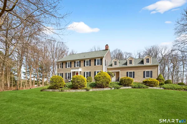 $1,449,000 | 42 Great Hill Road, Ridgefield, CT 06877