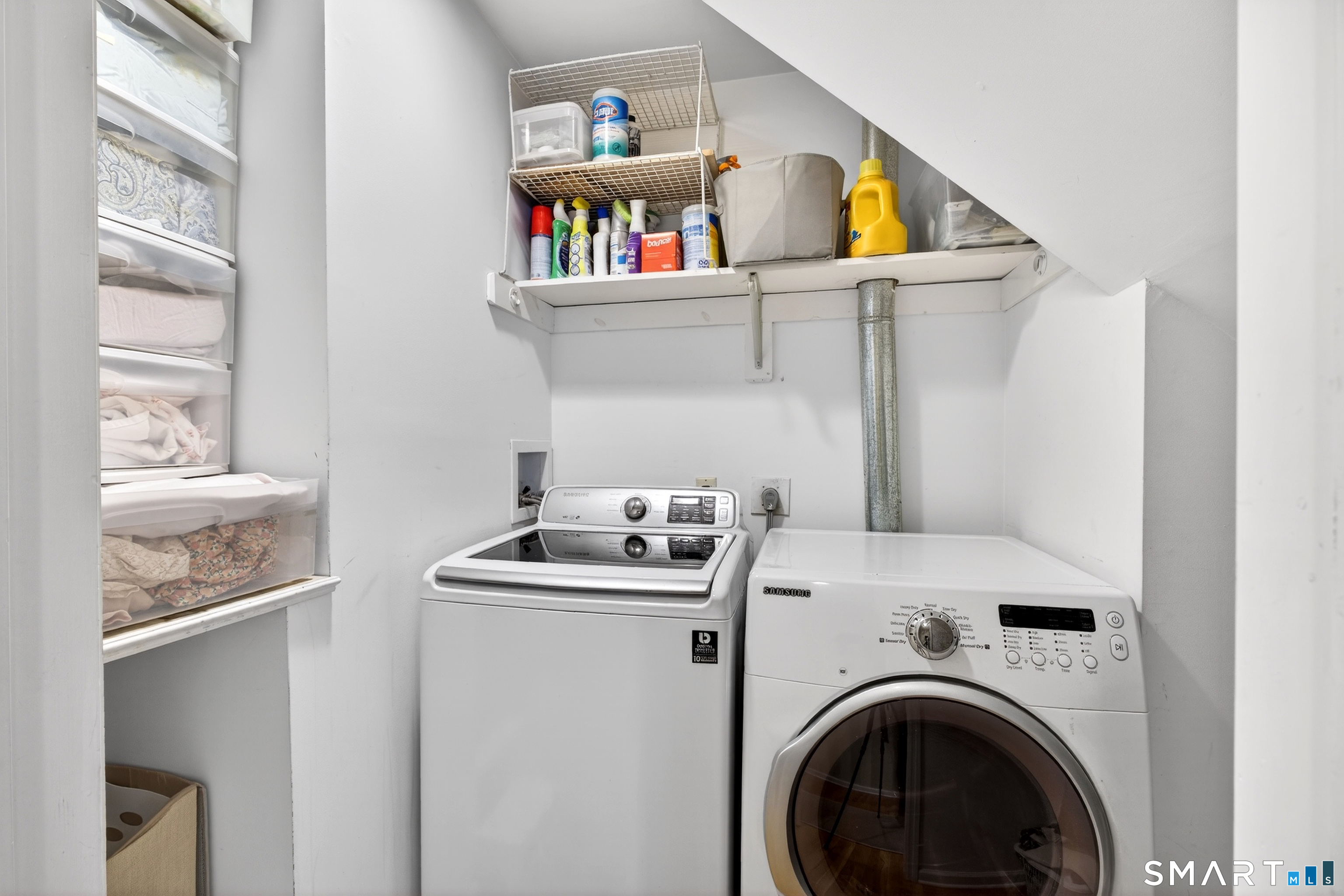 42 Great Hill Road Ridgefield, CT 06877 - Photo 31 of 40 Laundry on Second Floor for Added Convenience