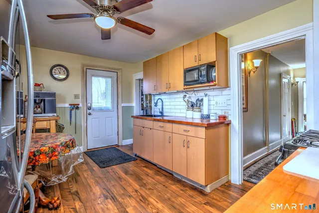 $535,000 | 1596 Main Street, Stratford, CT 06615