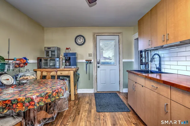 $535,000 | 1596 Main Street, Stratford, CT 06615