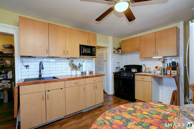 $535,000 | 1596 Main Street, Stratford, CT 06615