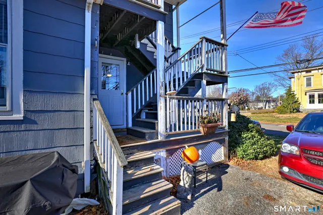 $535,000 | 1596 Main Street, Stratford, CT 06615