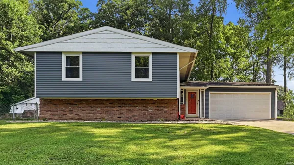 $239,900 | 8400 West Lone Beech Drive, Muncie, IN 47304