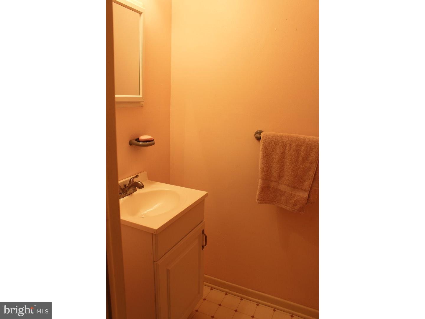 443 Probasco Road Hightstown, NJ 08520 - Photo 7 of 18 Half Bath