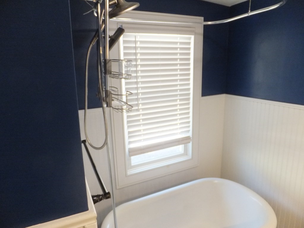 188 Albatross Road Quincy, MA 02169 - Photo 16 of 18 Gallery Image 16