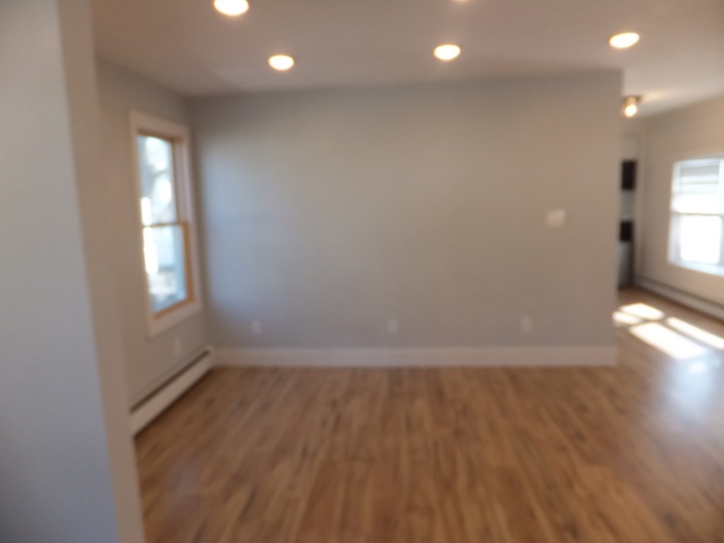 188 Albatross Road Quincy, MA 02169 - Photo 8 of 18 Gallery Image 8