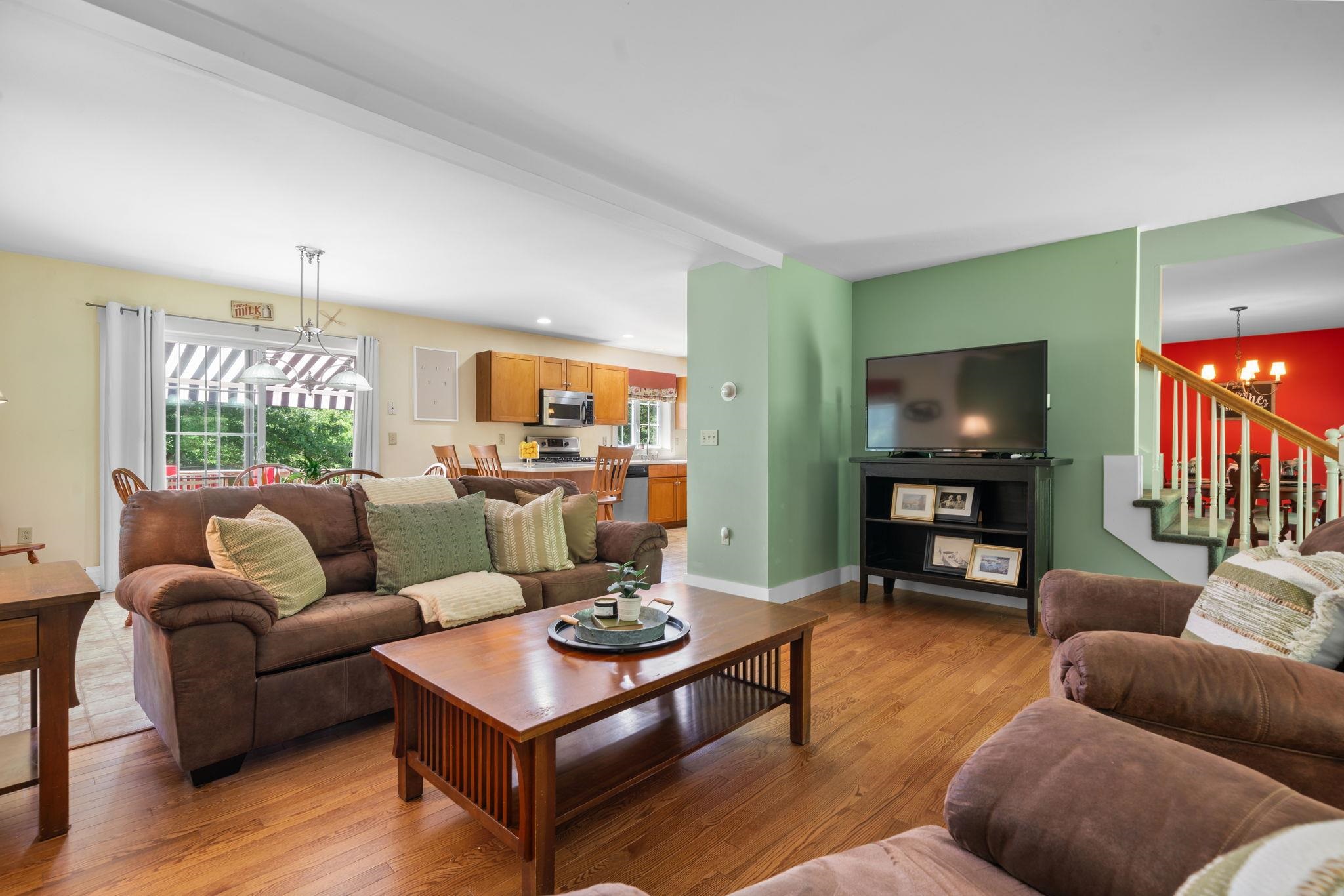 71 Oak Hill Road Northfield, NH 03276 - Photo 5 of 53
