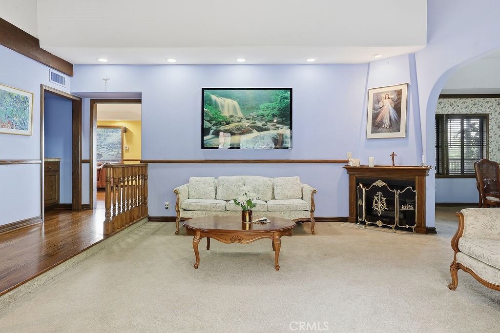24300 Sylvan Glen Road Calabasas, CA 91302 - Photo 21 of 47