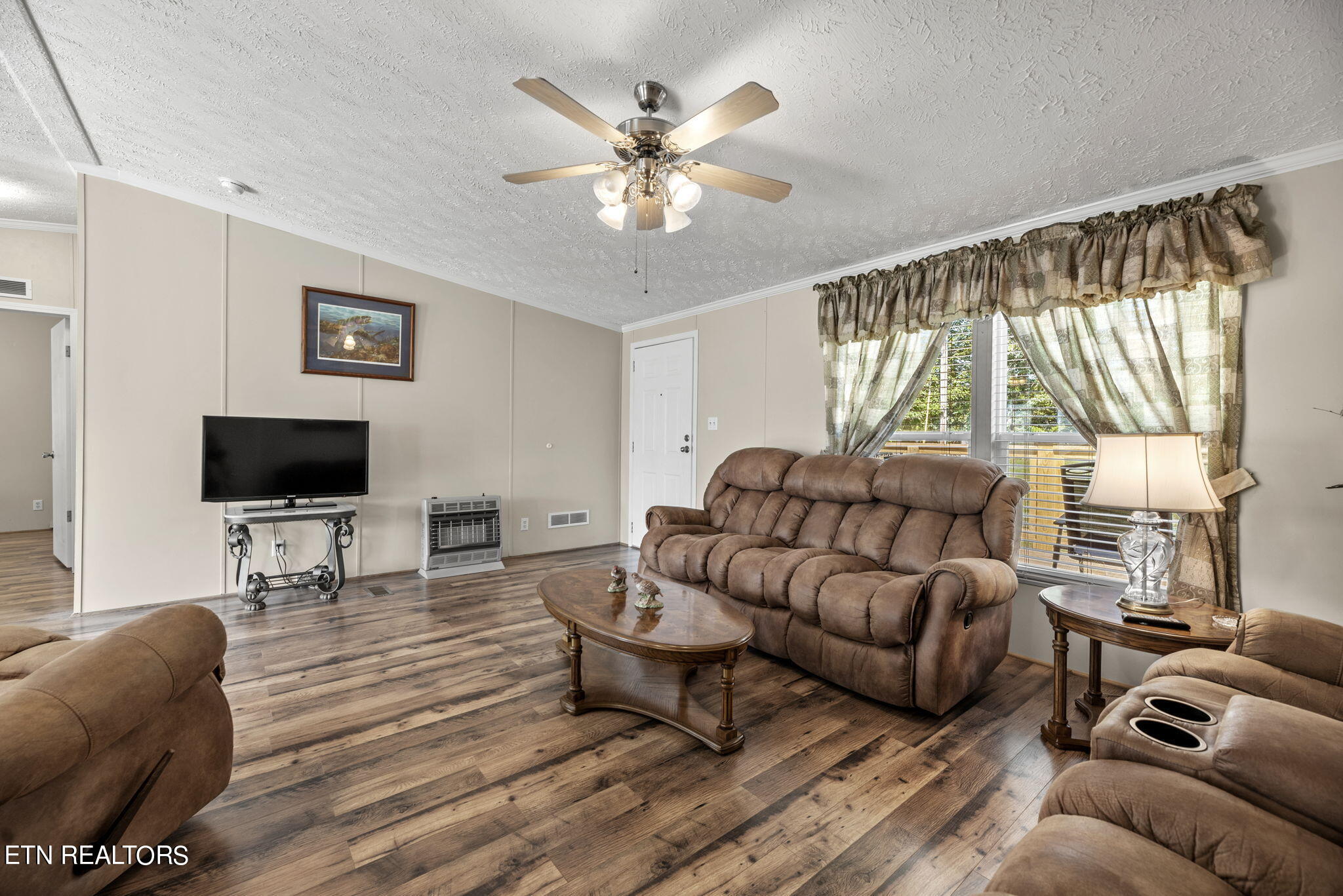 720 Peach Orchard Road Clinton, TN 37716 - Photo 8 of 37 7-web-or-mls-PchOrchrd270 (64)
