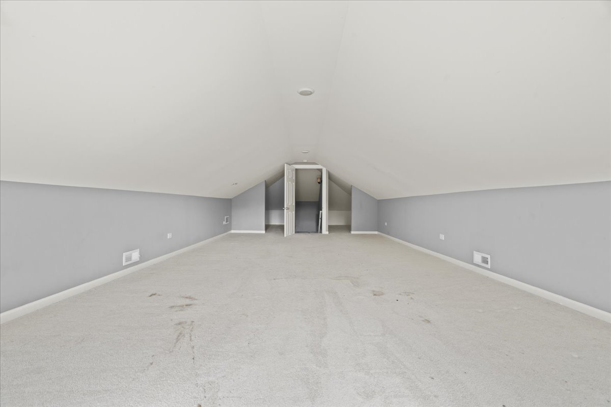 3111 Ruby Street Franklin Park, IL 60131 - Photo 16 of 27 a view of an empty room