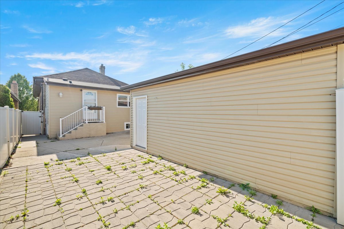 3111 Ruby Street Franklin Park, IL 60131 - Photo 25 of 27 a view of a backyard