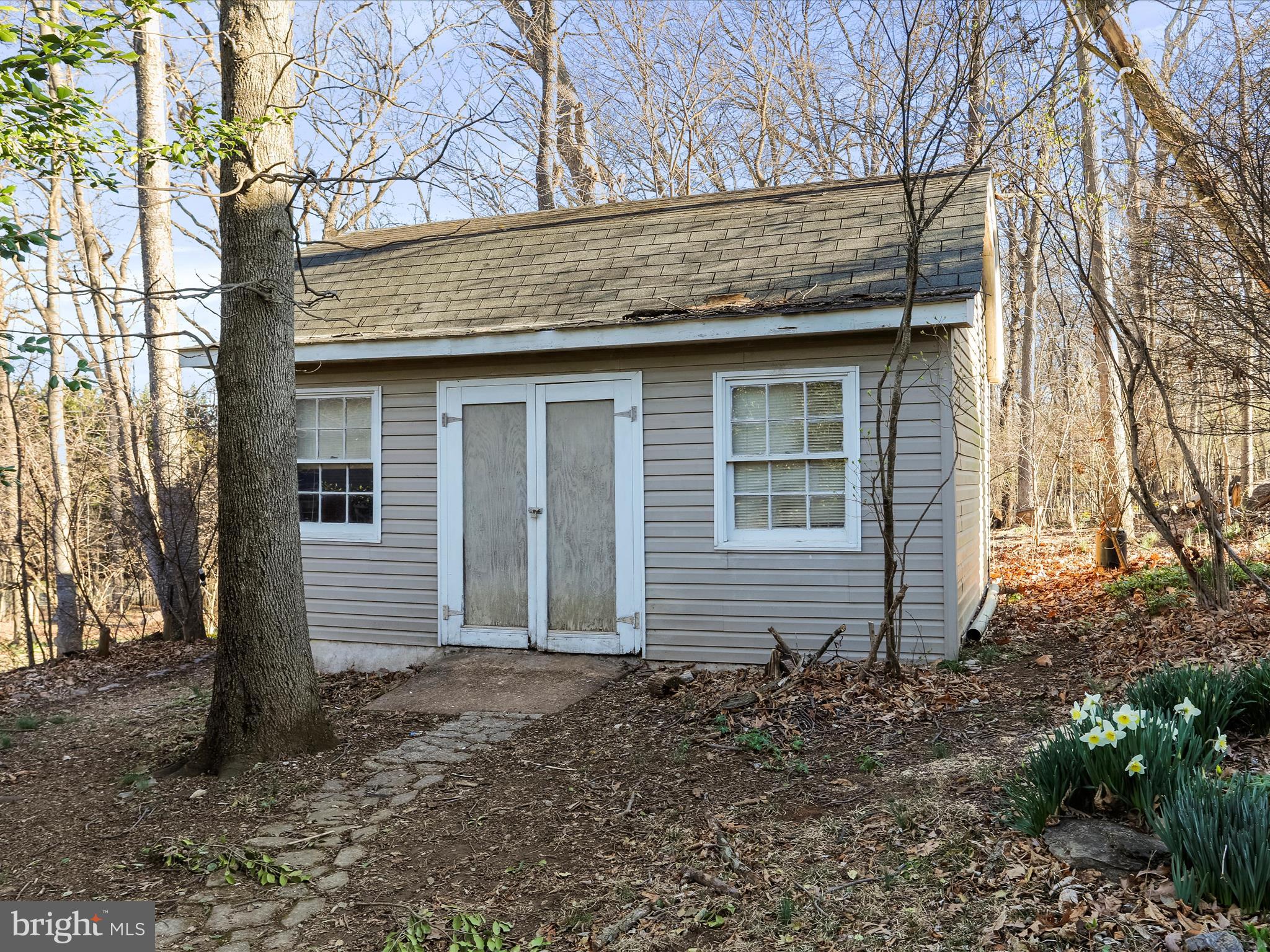 20036 Landis Road Hagerstown, MD 21740 - Photo 15 of 75 Shed included.