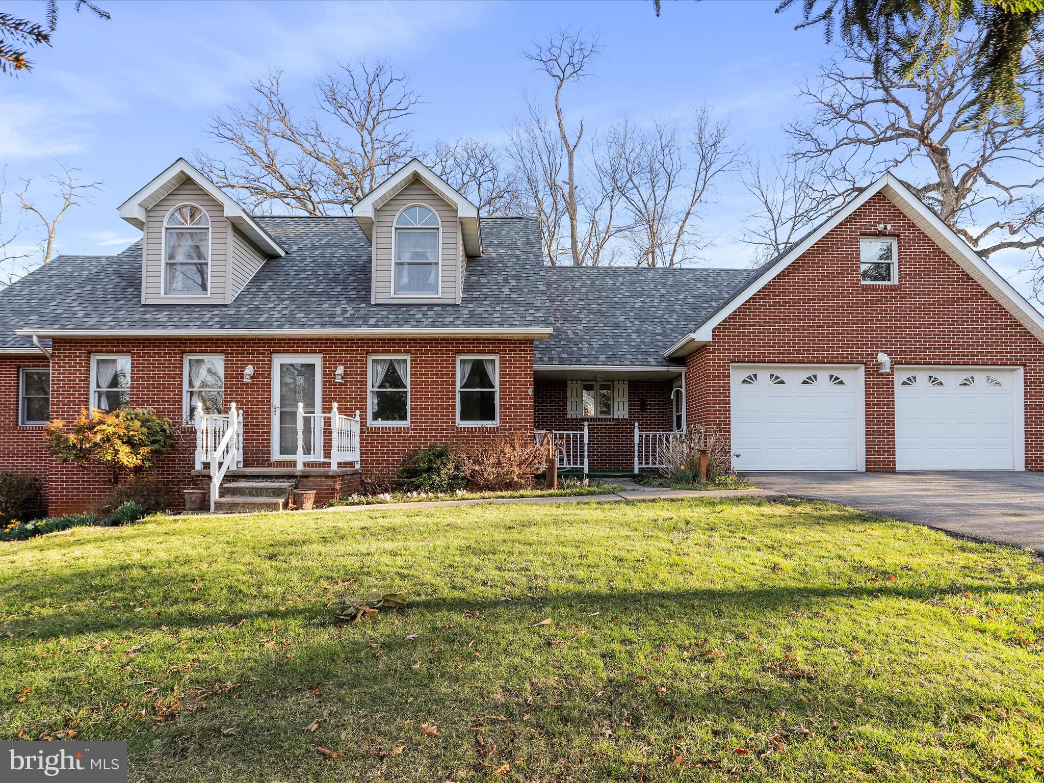 20036 Landis Road Hagerstown, MD 21740 - Photo 2 of 75 Custom built all brick cape cod.
