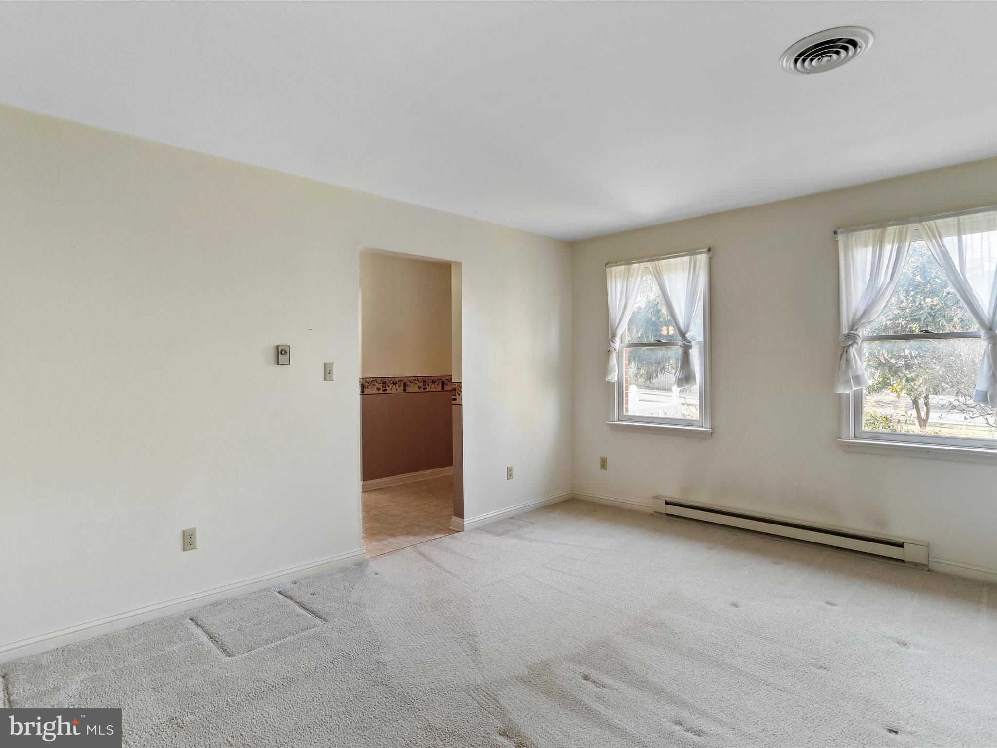20036 Landis Road Hagerstown, MD 21740 - Photo 23 of 75 Formal sitting room/office/hobby room.
