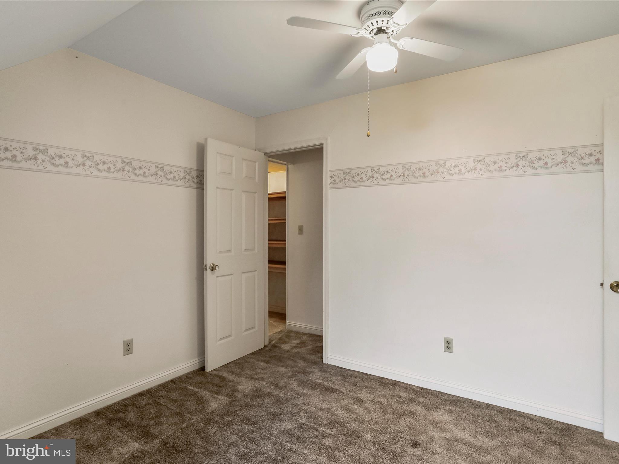 20036 Landis Road Hagerstown, MD 21740 - Photo 53 of 75 Second level bedroom #2