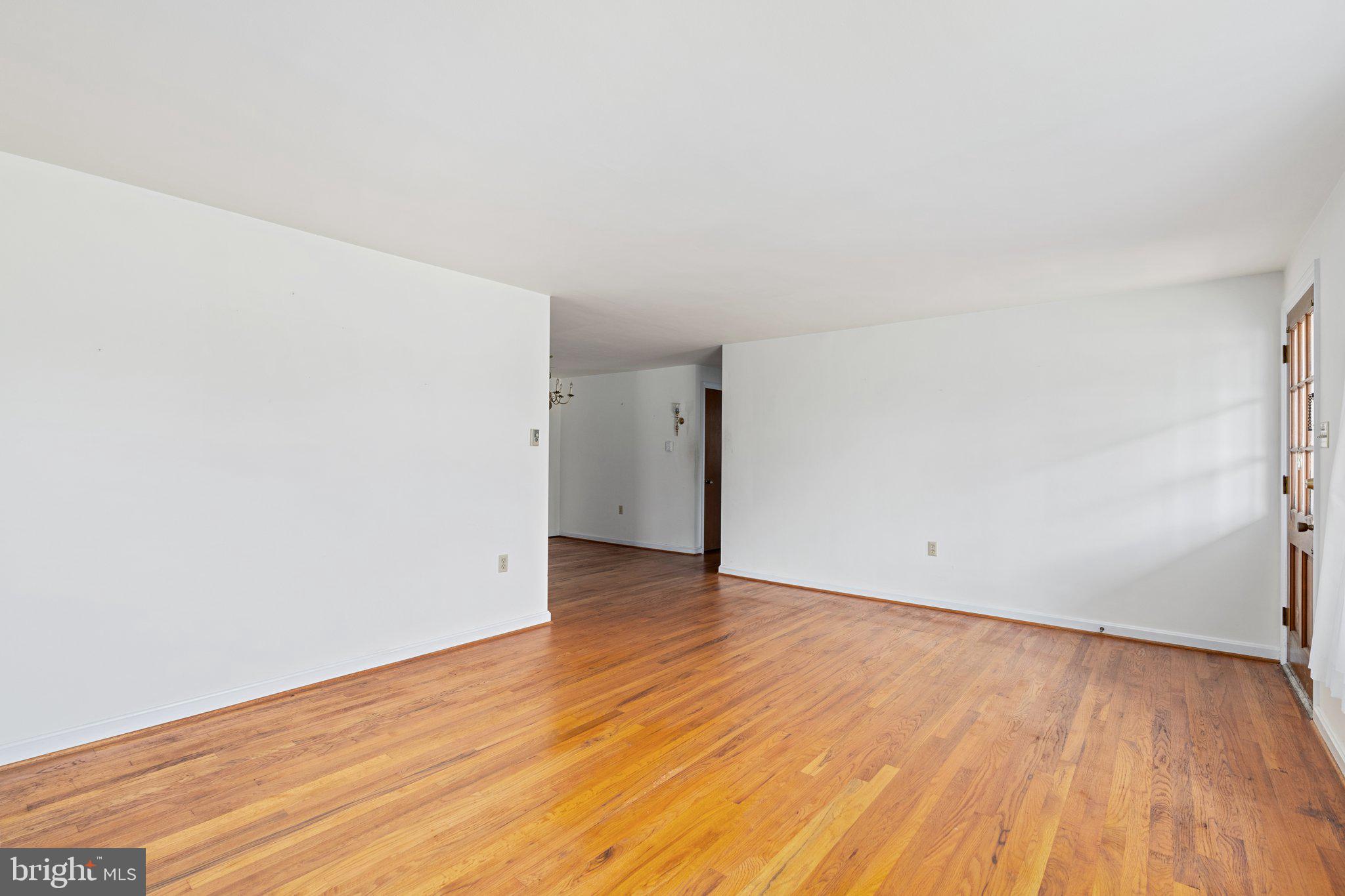 2427 Chestnut Tree Road Honey Brook, PA 19344 - Photo 4 of 23 Gallery Image 4