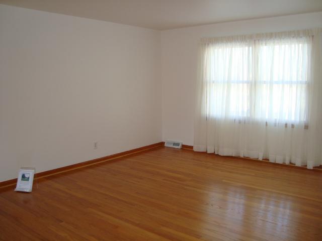 115 North High School Road Indianapolis, IN 46214 - Photo 8 of 10 Gallery Image 8
