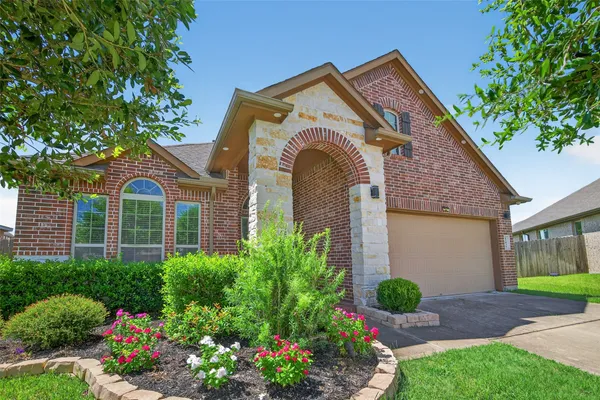 $2,950 | 13935 Manobrook Court, Richmond, TX 77407