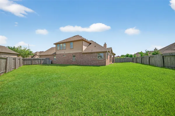 $2,950 | 13935 Manobrook Court, Richmond, TX 77407