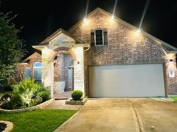 $2,950 | 13935 Manobrook Court, Richmond, TX 77407
