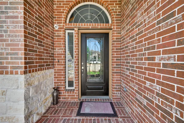 $2,950 | 13935 Manobrook Court, Richmond, TX 77407