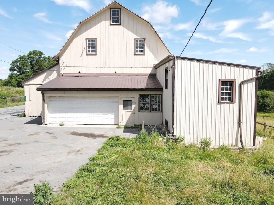 2296 Valley Road Manheim, PA 17545 - Photo 64 of 80